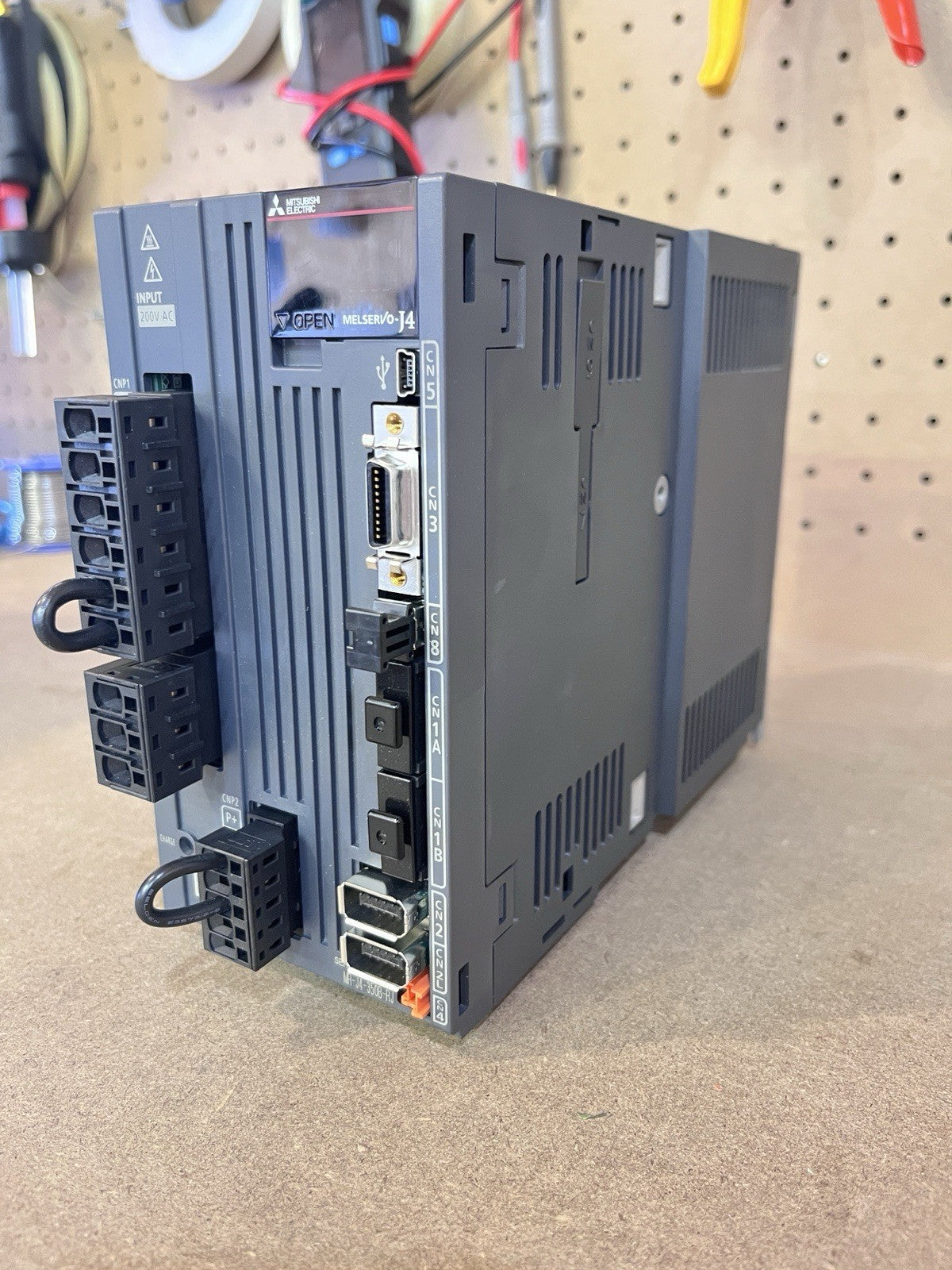 Mitsubishi MR-J4-350B-RJ AC Servo Amplifier Drive 3.5kW 3PH 200V New Other