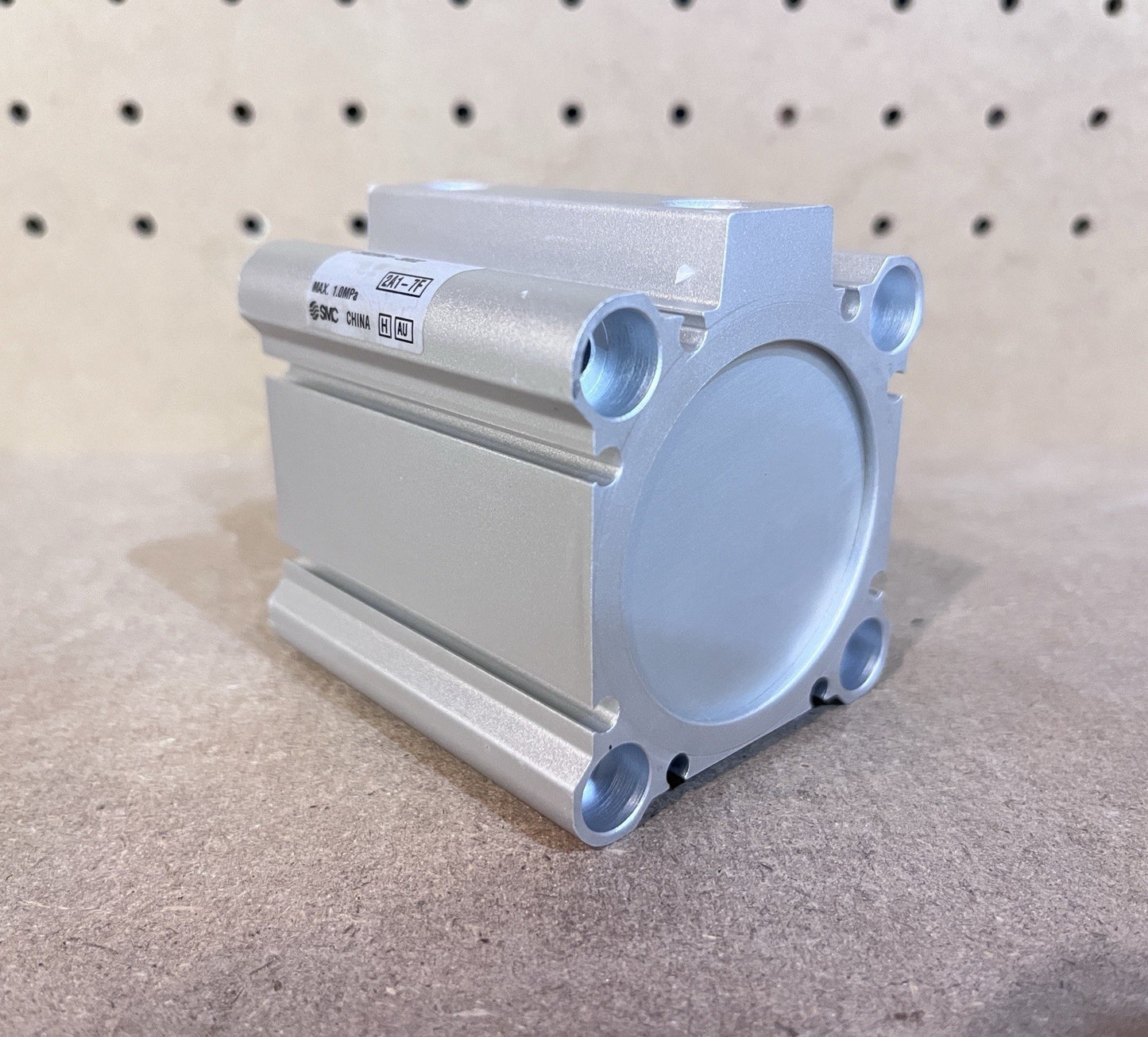 SMC CDQ2B50-30DZ Compact Pneumatic Cylinder 50mm Bore 30mm Stroke Brand New
