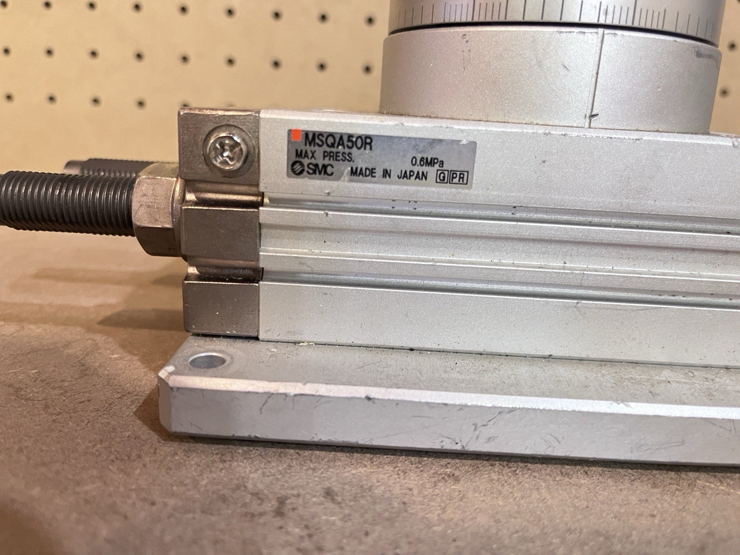 SMC MSQA50R Rotary Table Actuator Rack & Pinion Cylinder Size 50 New Surplus