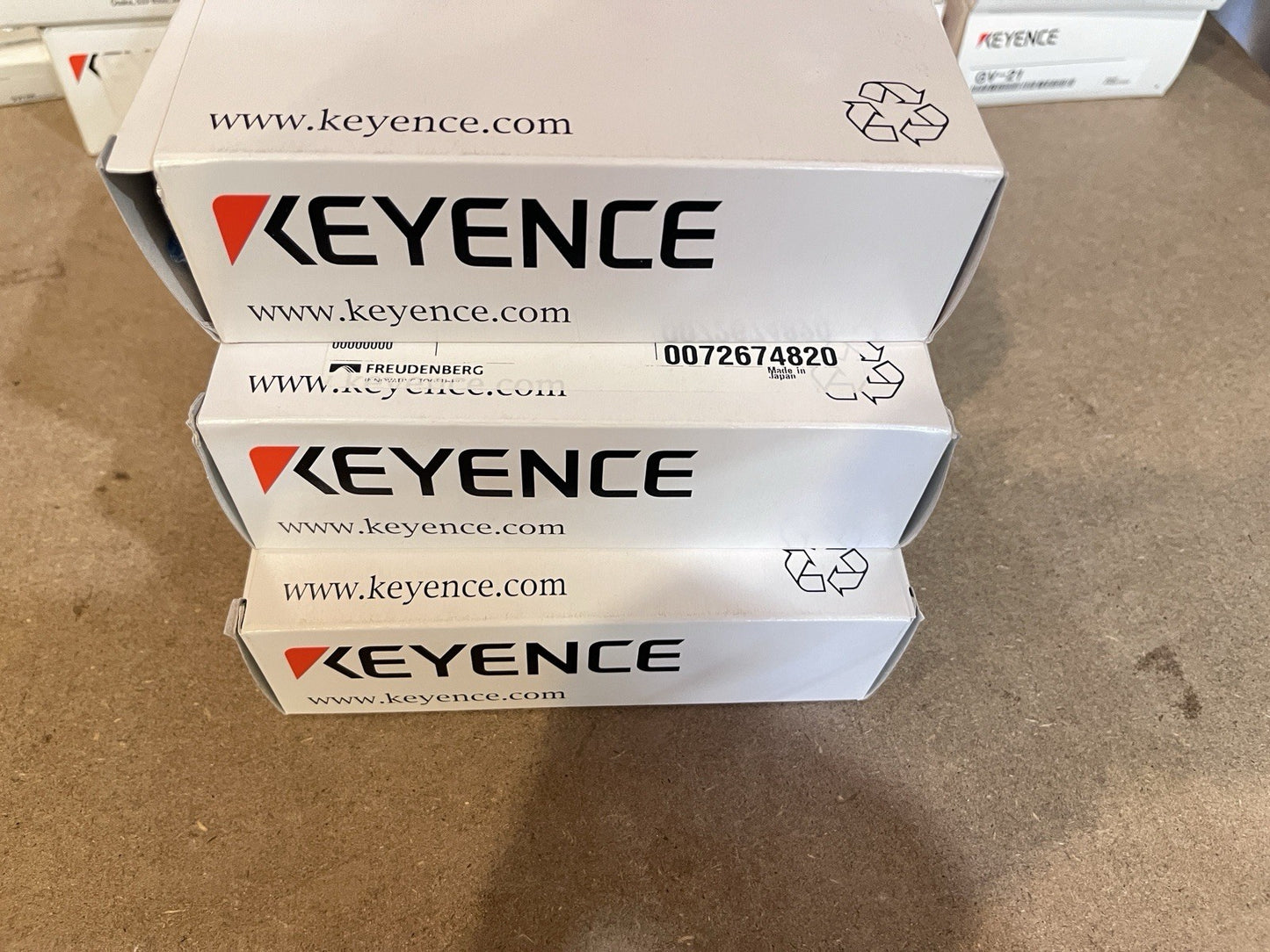 Keyence Lase Main Unit Multi Function IL-1000, New Factory Sealed