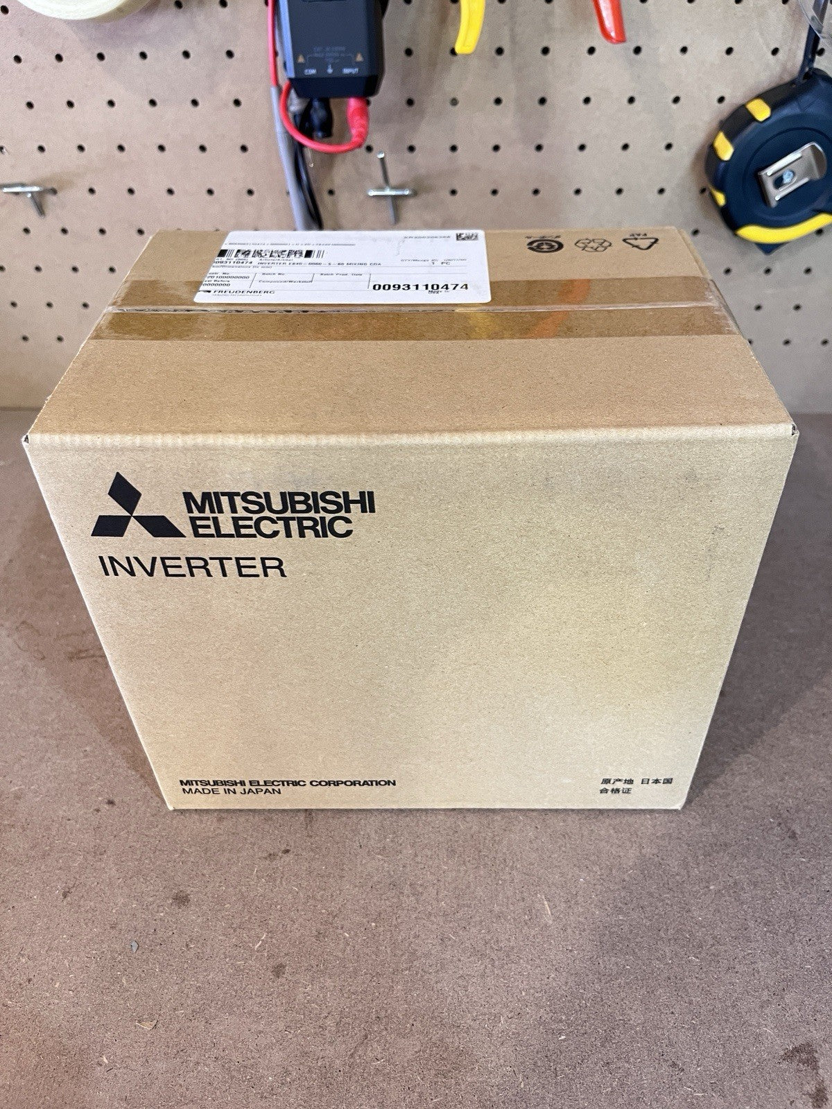 Mitsubishi FR-E840-0060-5-60 Inverter VFD 3HP 2.2kW 480V 3PH Ethernet Sealed NIB