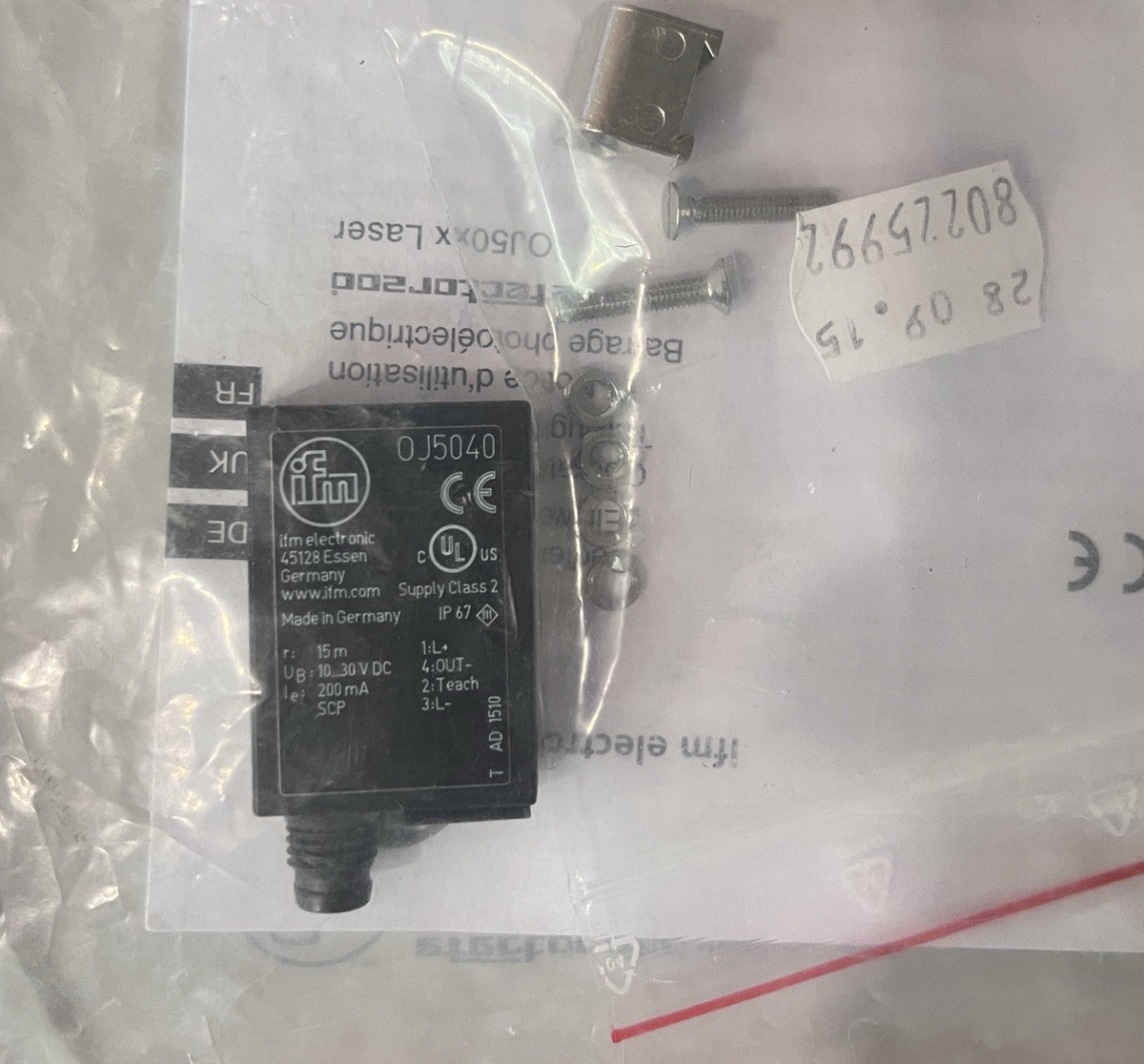 Efector OJ5040 Photoelectric Sensor OJELFNKG/SO/AS Ifm r 15m 10-30vdc Laser New