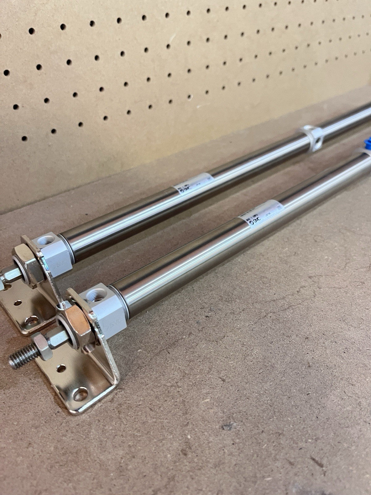 2PCS SMC CDM2KL20-130+100Z-XC11 Non-rotating Dual Stroke Air Cylinder
