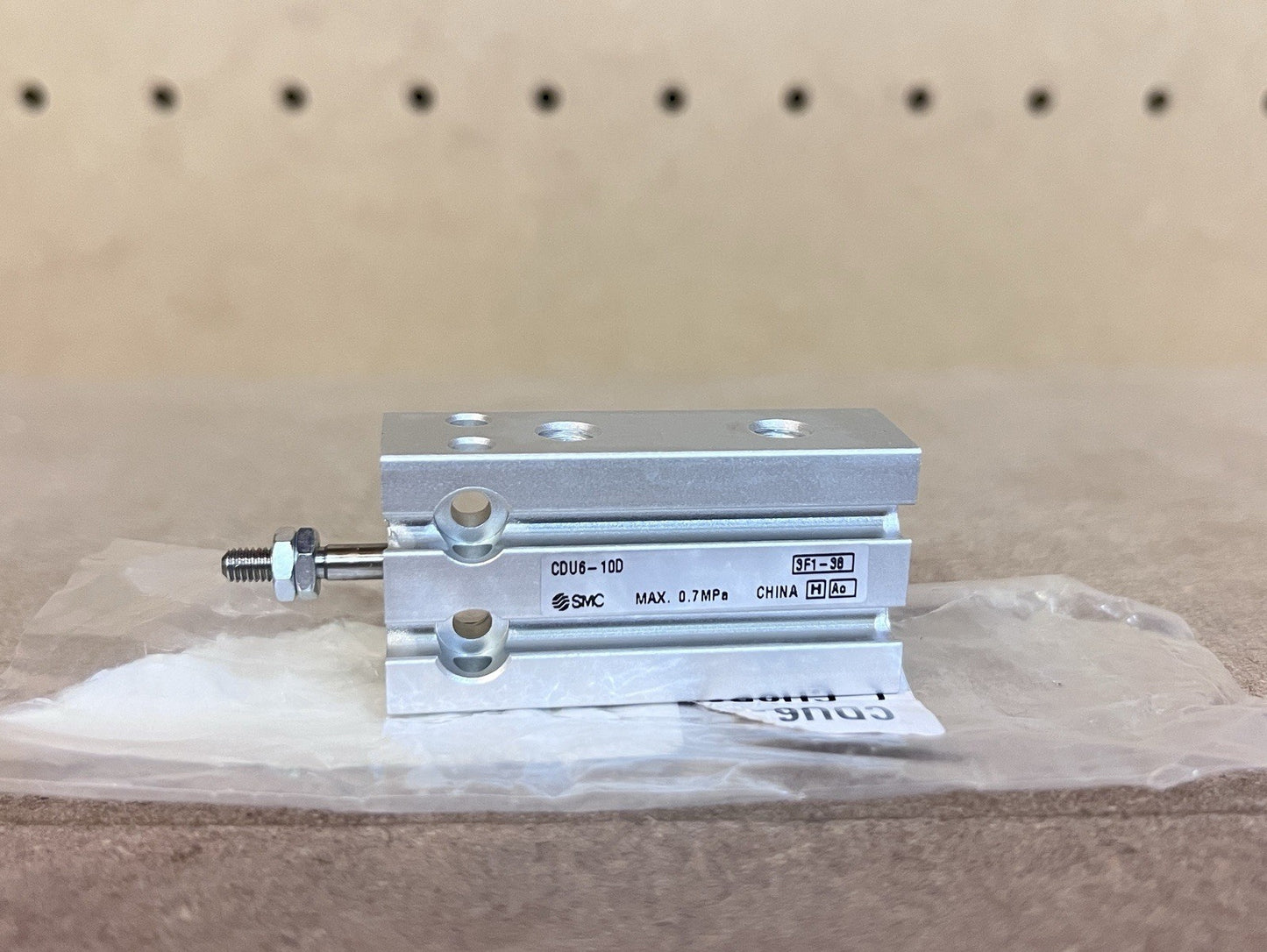 Lot of 2-SMC CDU6-10D