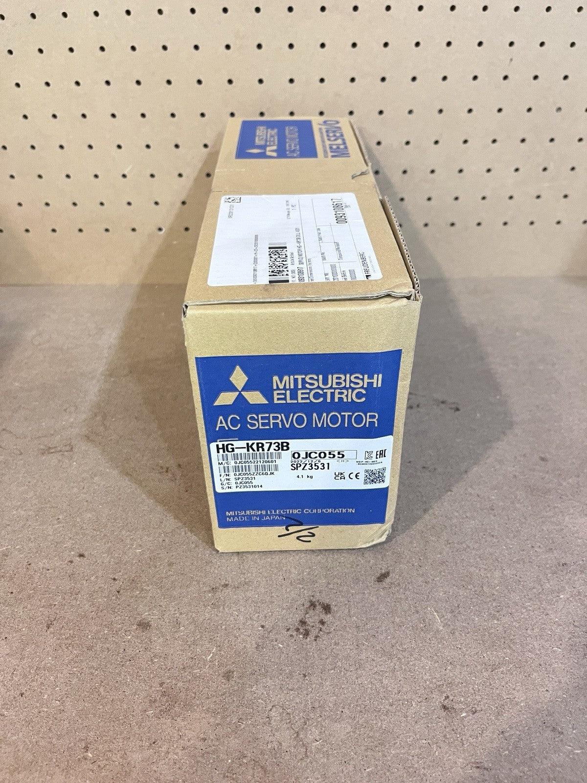 Mitsubishi HG-KR73B AC Servo Motor with Brake 750W 0.75kW J4 Series Brand New