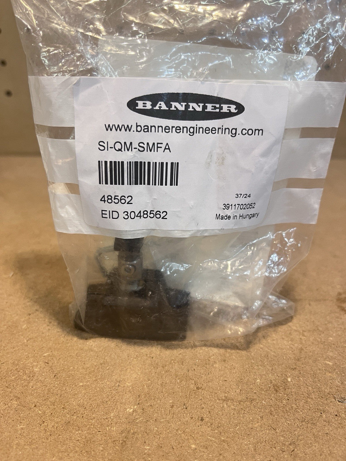 Banner SI-QM-SMFA 48562 Flexible Safety Interlock Actuator NEW