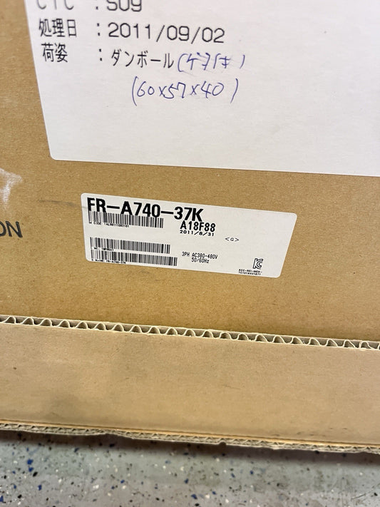 1PC NEW Mitsubishi Inverter FR-A740-37K-C9