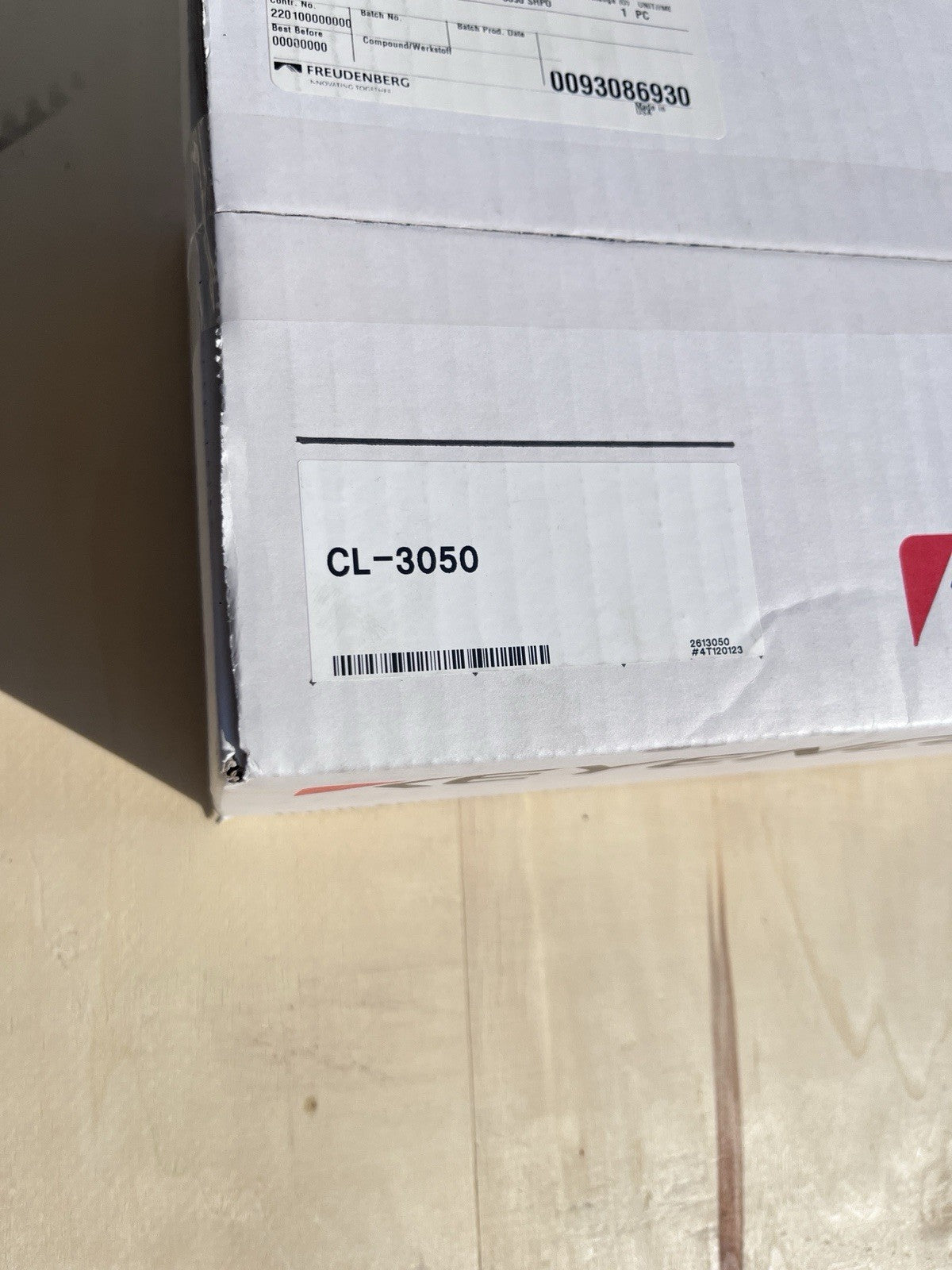 Keyence CL-3050 Controller Confocal Displacement Sensor NIB Factory Sealed