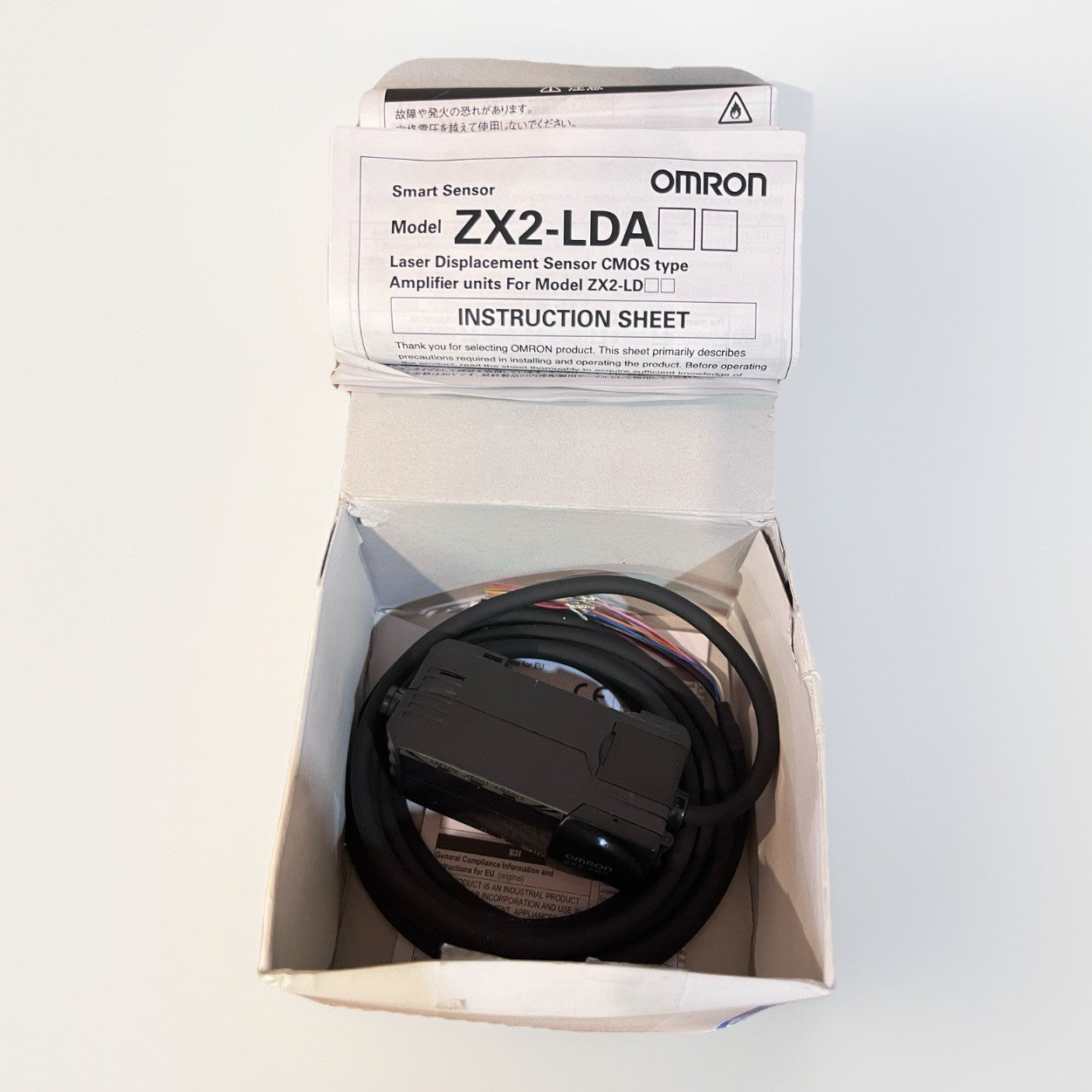 Omron ZX2-LDA11 Smart Laser Sensor Amplifier Unit 10-30VDC 2m NIB