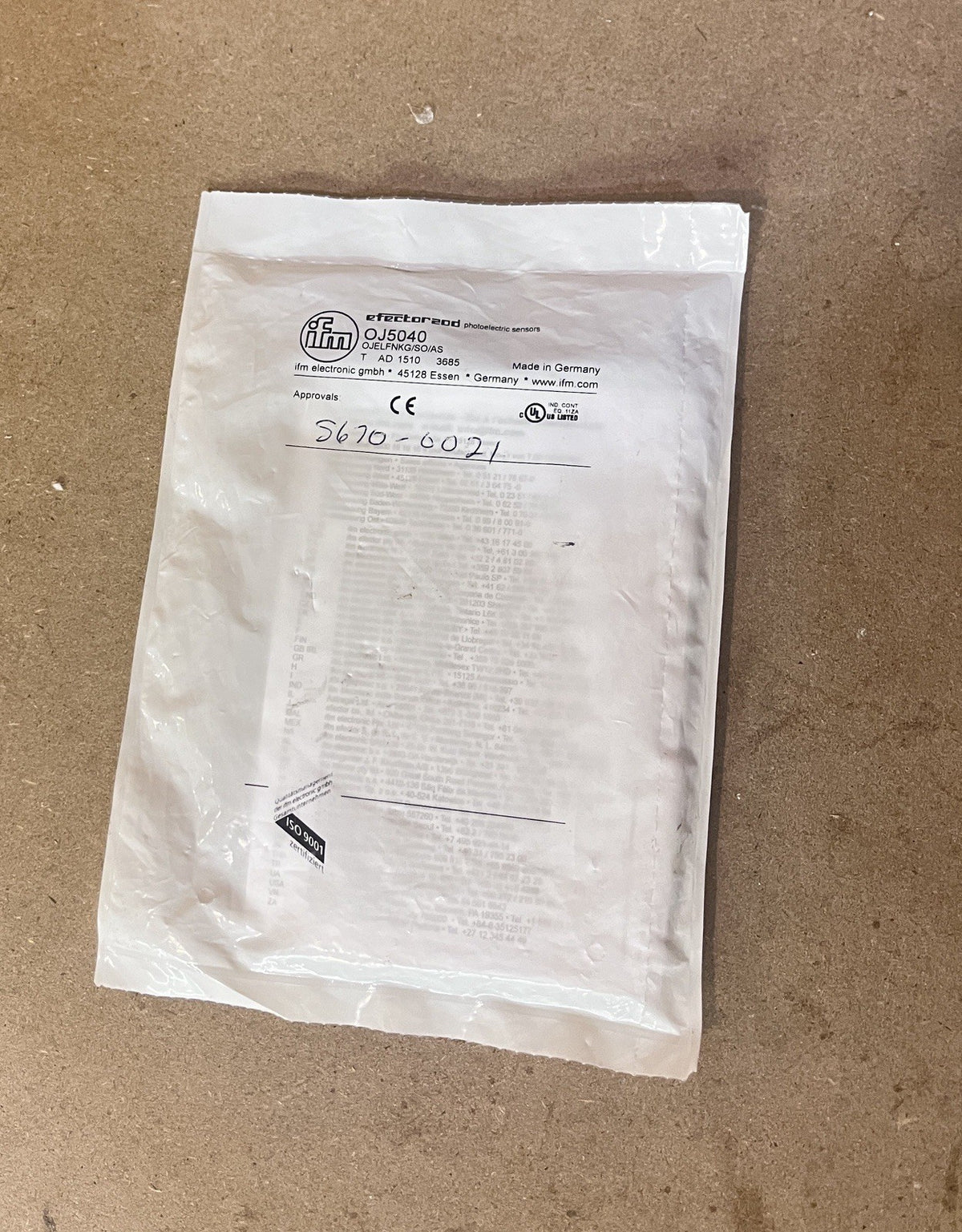 Efector OJ5040 Photoelectric Sensor OJELFNKG/SO/AS Ifm r 15m 10-30vdc Laser New