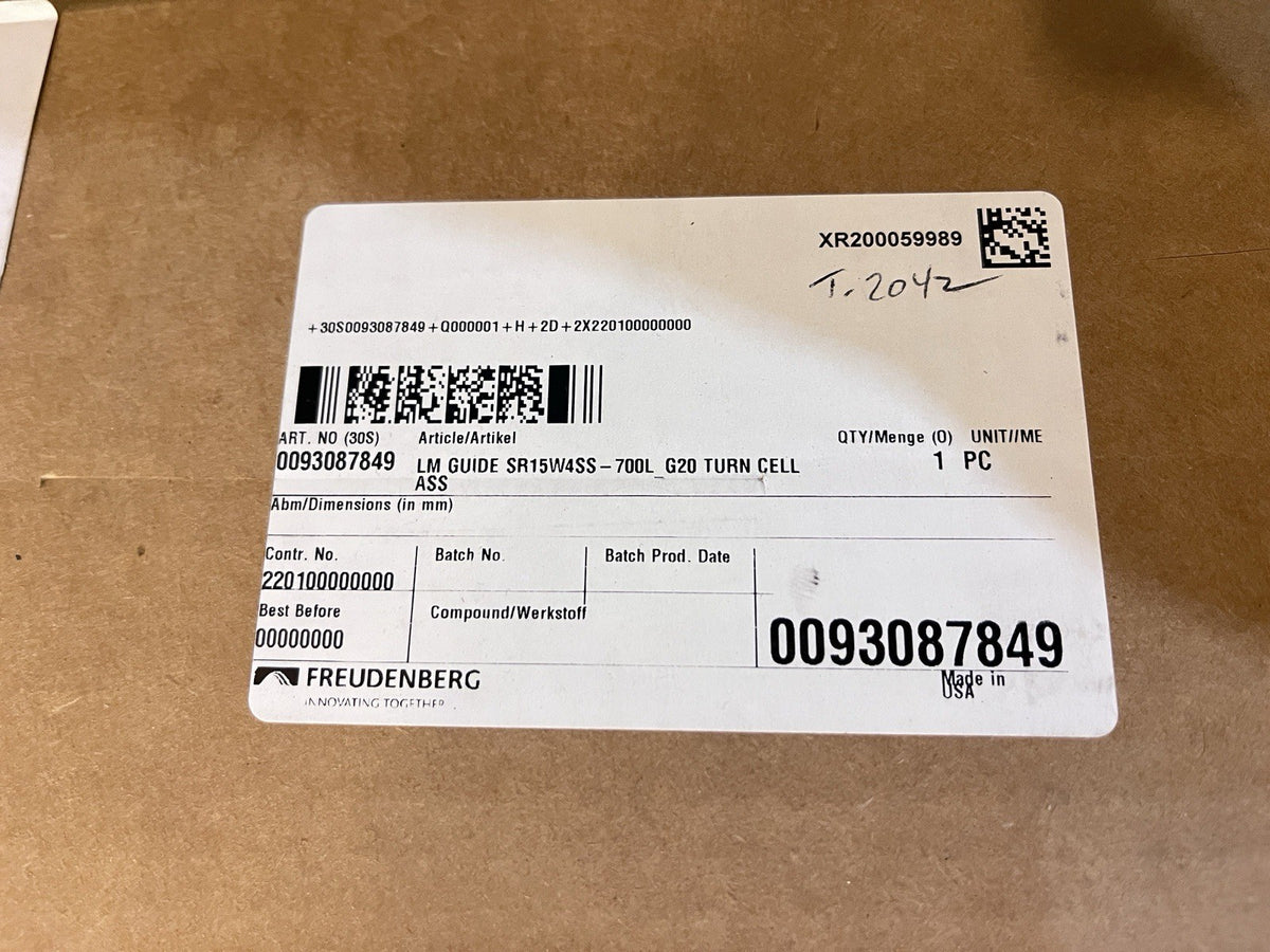 THK SR15 Linear Guide Rail 700mm with 4x SR15W Bearing Blocks Kit NEW⁠