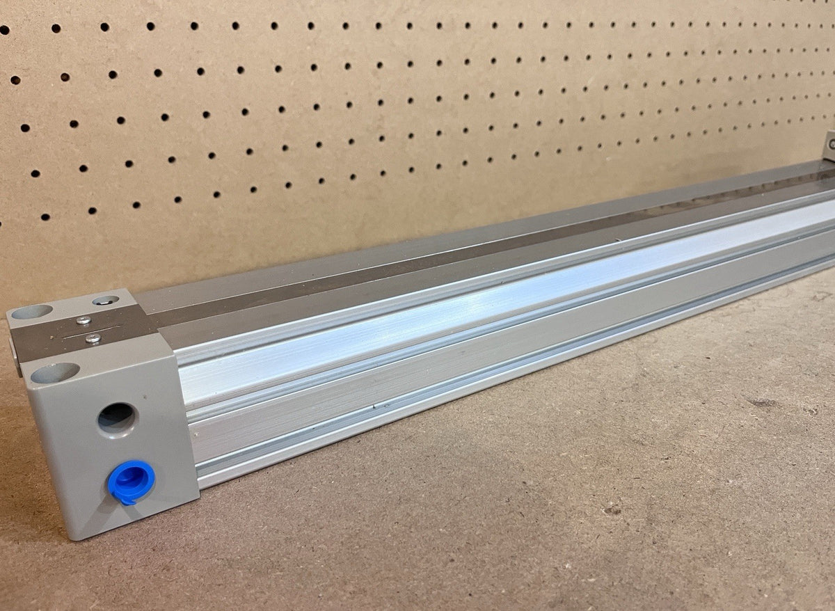 SMC MY1B40-500Z Mechanically Jointed Rodless Cylinder 40mm Bore 500mm NEW