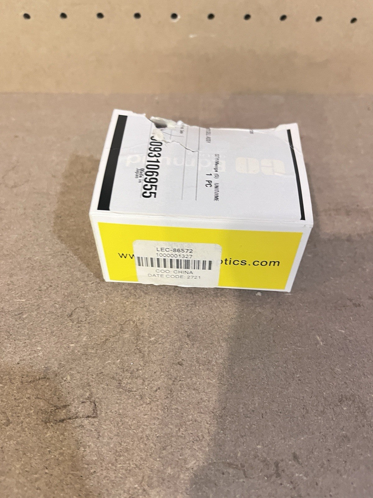 Edmund Optics 86572 25mm F1.8 HP Series 1" Machine Vision Lens NIB⁠