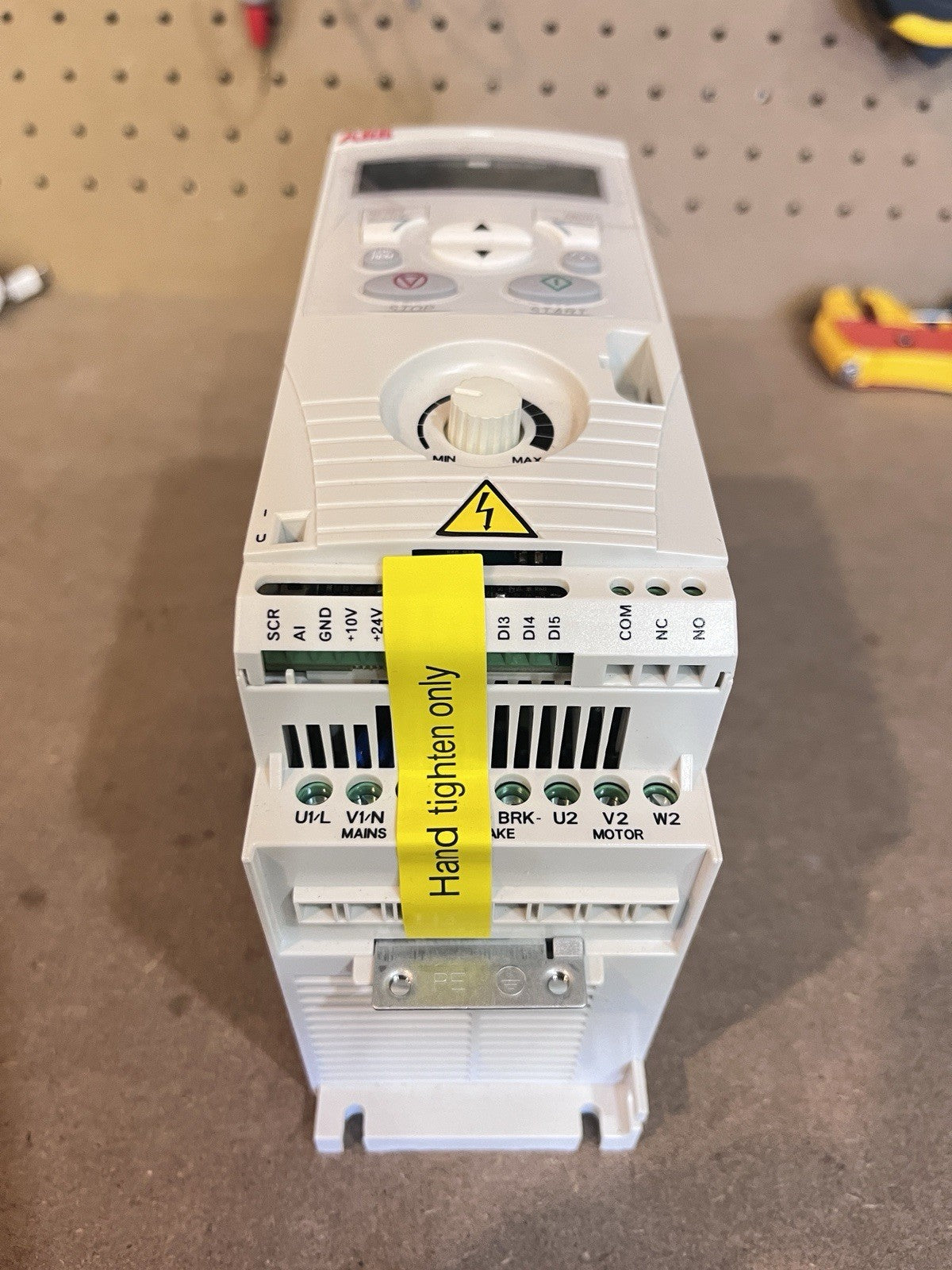 ABB ACS150-03U-02A4-2 AC Drive 200-240V 0.5HP New Unused Open Box No Box