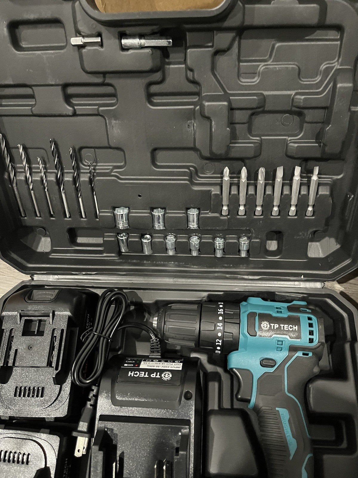 Worx Nitro 20V Power Share 1/2” Cordless Hammer Drill - WX352L