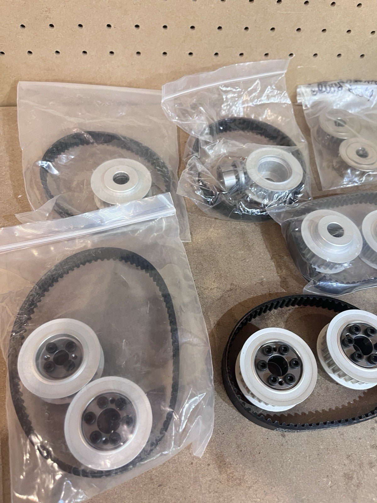 Unitta 350-EV5GT Timing Belt and Pulley Set - Lot