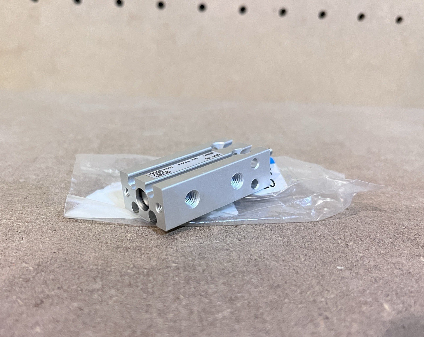 Lot of 2-SMC CDU6-10D