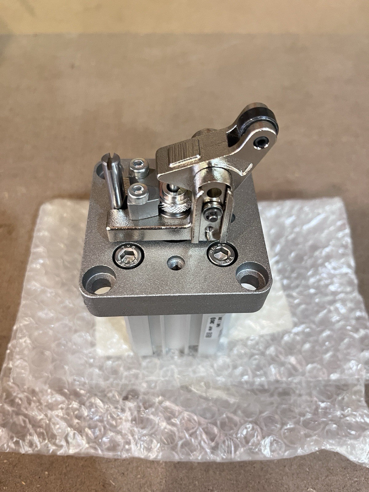 SMC RSH32-20DM Heavy Duty Stopper Cylinder Dual Mount 1.0MPa - Brand New