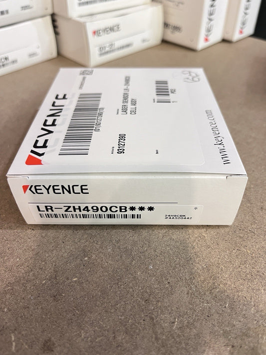Keyence LR-ZH490CB Self Contained CMOS Laser Sensor