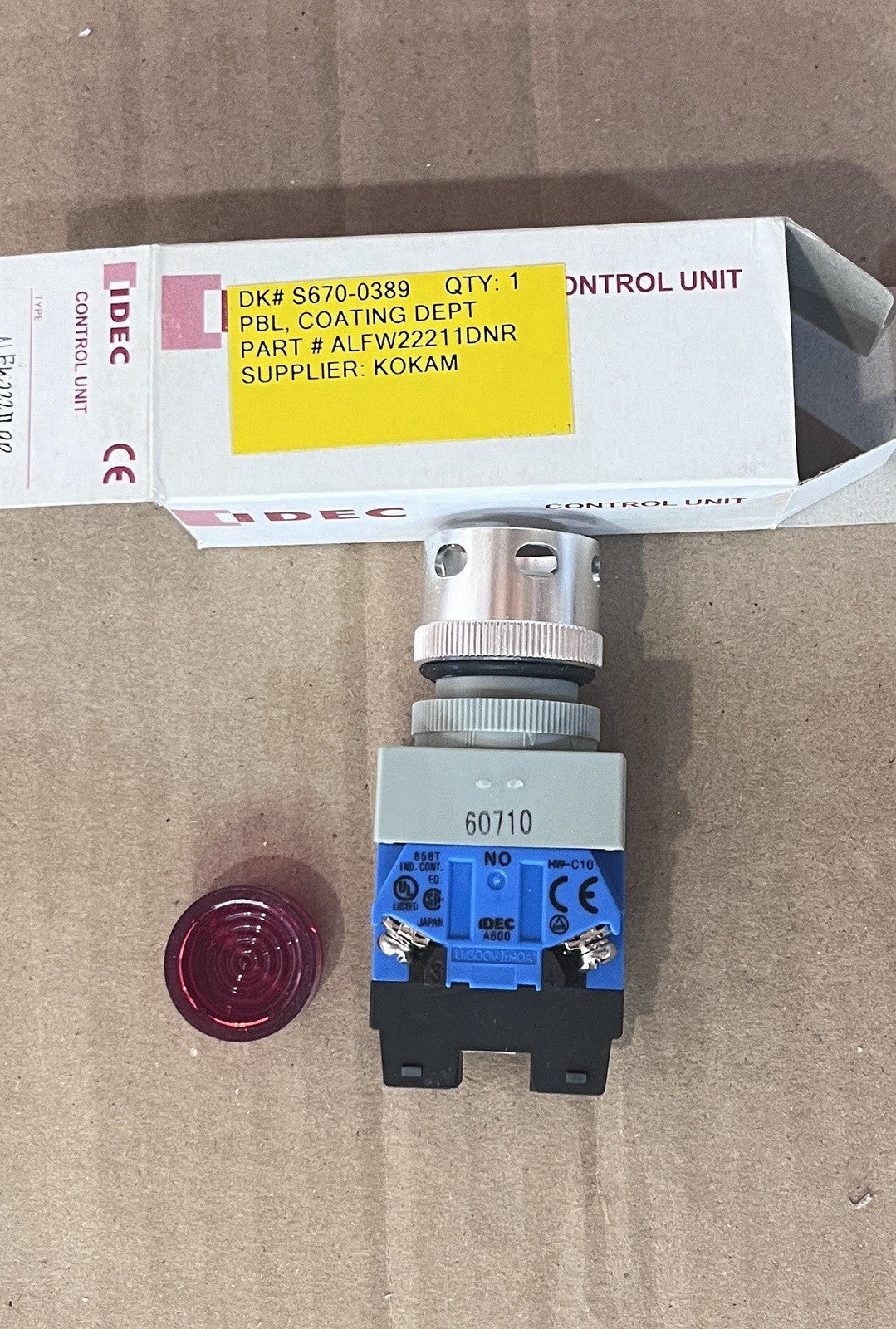 IDEC ALFW22211DNR Illuminated Pushbutton Switch (Red Lens) - New Surplus-2pcs