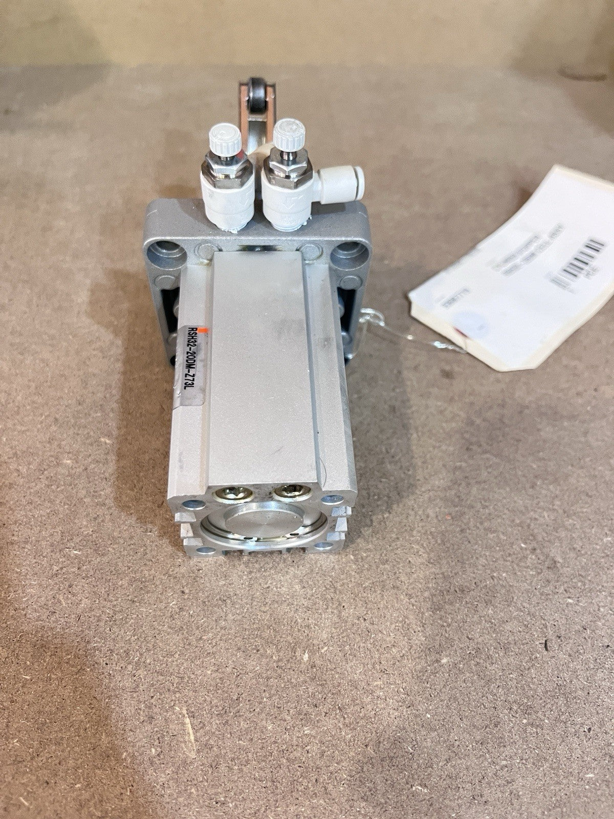 SMC RSH32-20DM-Z73L Heavy Duty Stopper Cylinder Dual Mount 1.0MPa w/ Fittings
