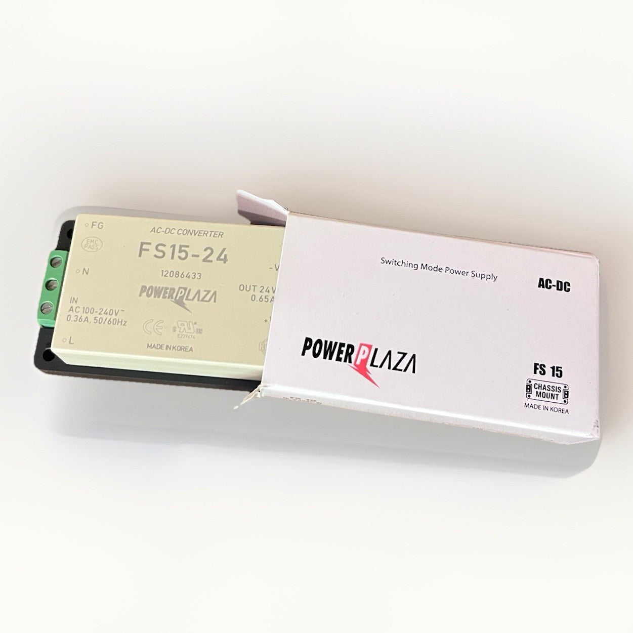 Power Plaza FS15-24C Power Invertor, AC 100-240V, 0.36 Amp, 50/60HZ - NEW