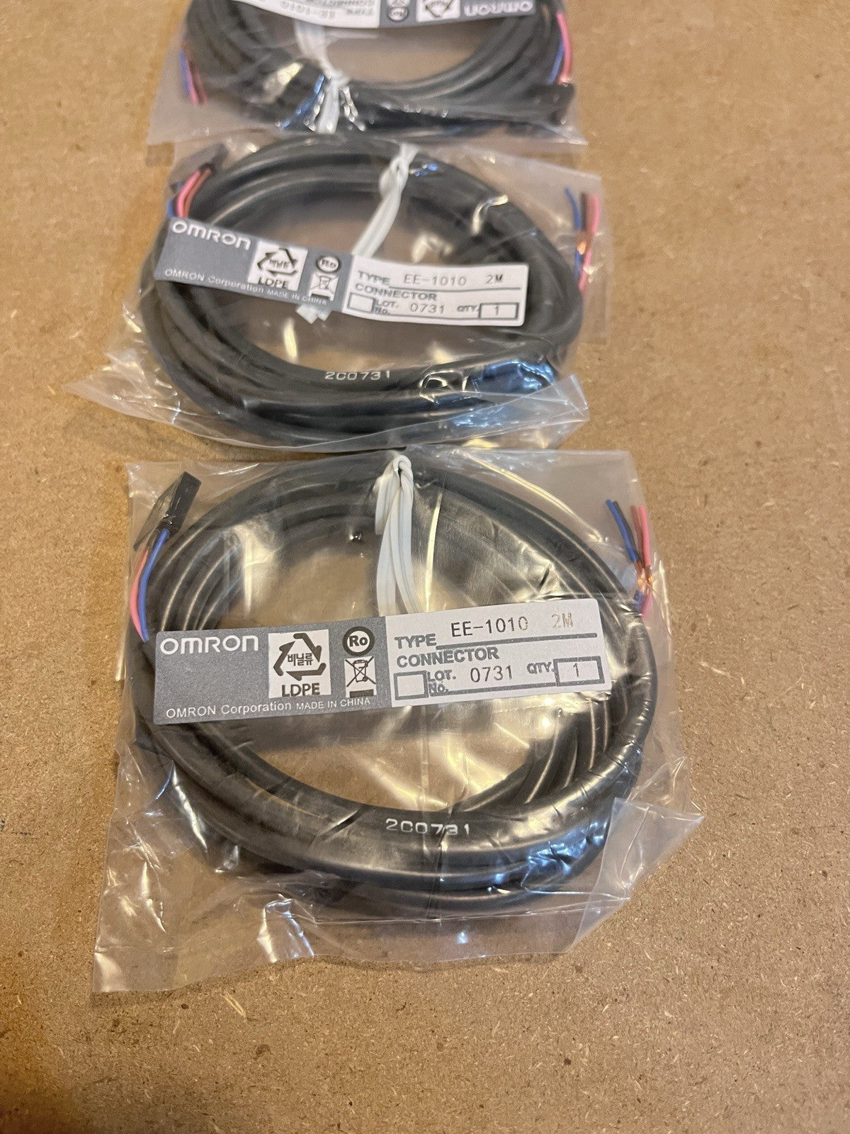 Lot of 6 OMRON EE-1010 2M Photomicrosensor Connector Cable 4-Wire 2 Meter New