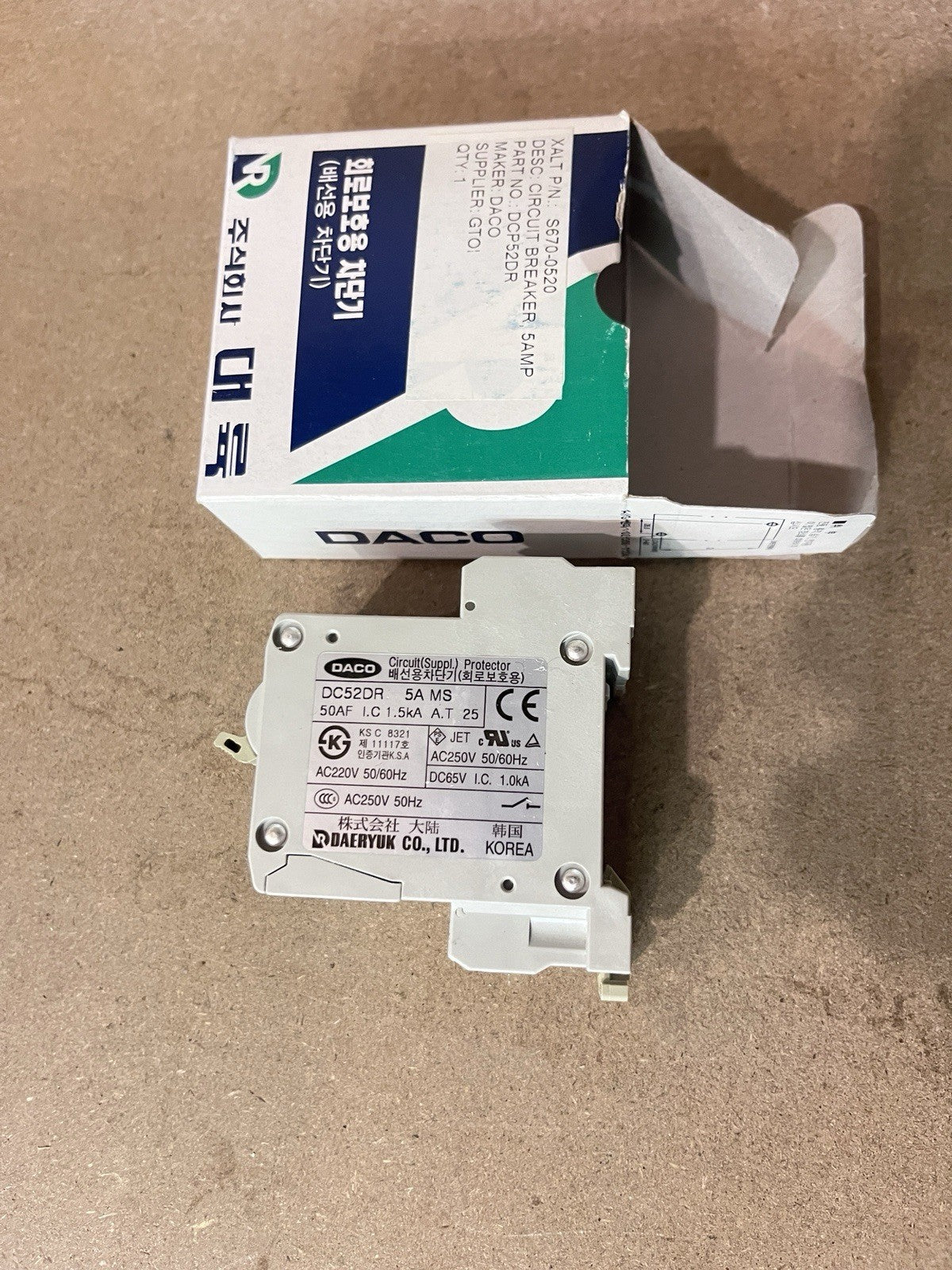 10 Pack DACO DCP52DR / 5A / 250AC Circuit Protector