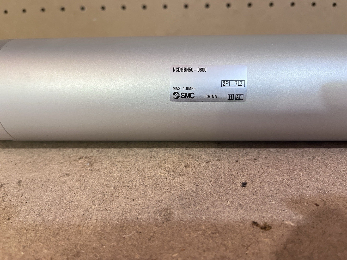 SMC NCDGBN50-0800 Single Rod Cylinder Air Round Body Cylinder Brand New