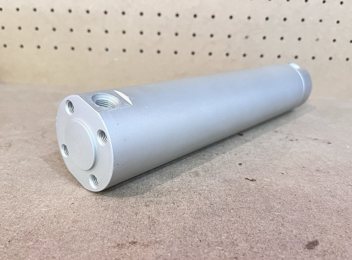 SMC NCDGBN50-0800 Single Rod Cylinder Air Round Body Cylinder Brand New