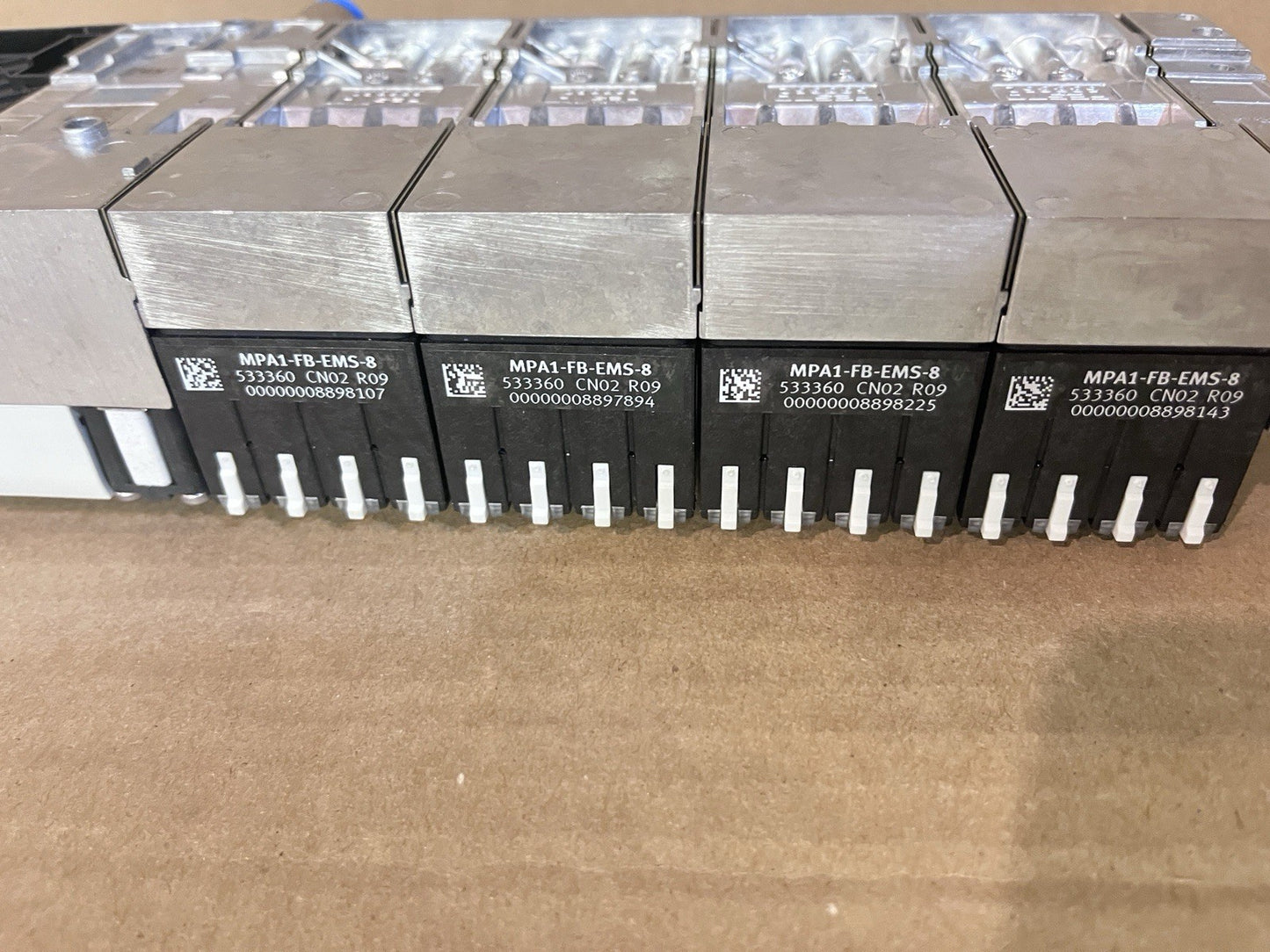Festo 16 Stations Valve Terminal CPX-FB23 526176 VMPA1-FB-EPL-GU 533372 CC-Link⁠