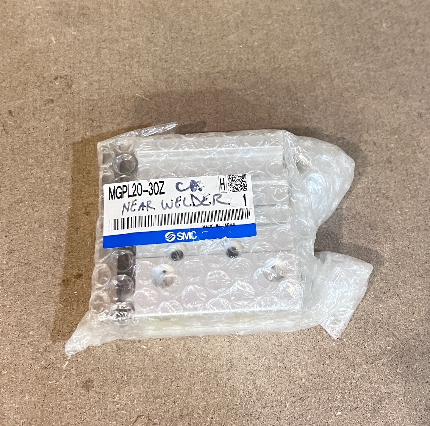 SMC MGPM20-30Z Compact Guide Cylinder with 20mm Slide Bearing Double Acting