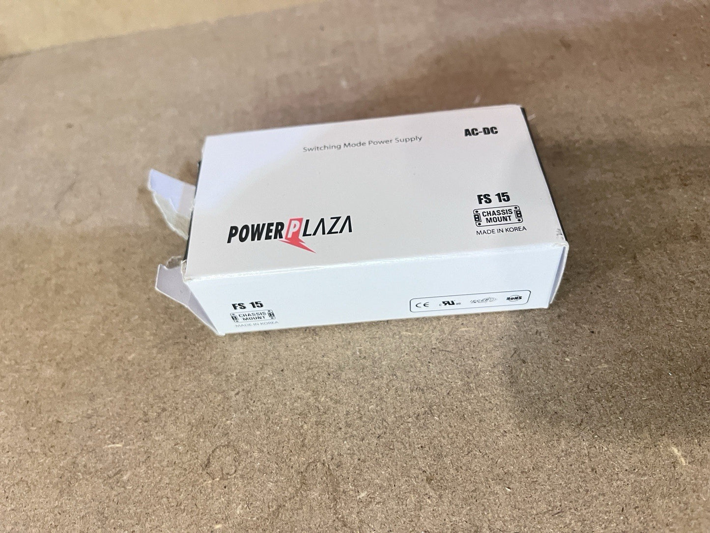 Power Plaza FS15-24C Power Invertor, AC 100-240V, 0.36 Amp, 50/60HZ - NEW