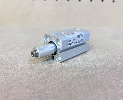 SMC MKB12-10RZ Rotary Clamp Cylinder 90° Right Hand Turn 12mm Bore 10mm NEW