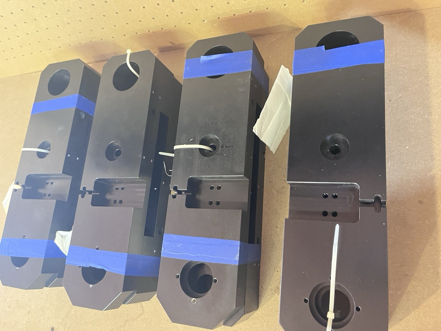 Freudenberg 0093104178 Split Bearing Block IBS19-B010-ST-1008 Pair⁠-1pcs