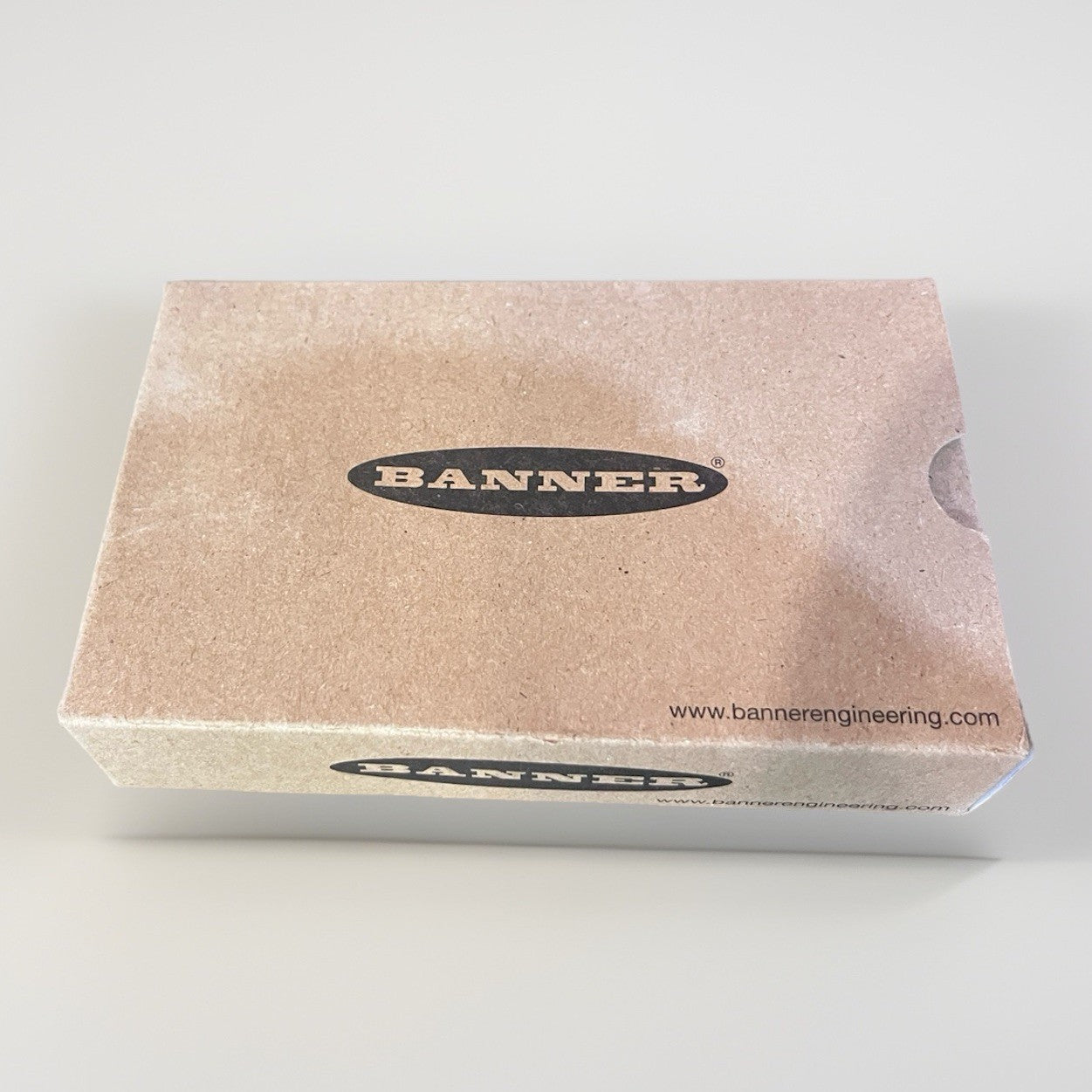 Banner S18RW3D Photoelectric Diffuse Sensor 29822 18mm NIB