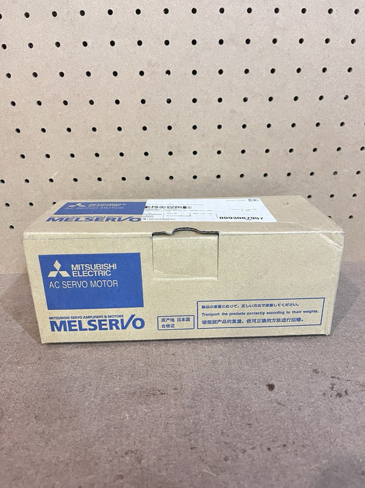 New In Box MITSUBISHI HG-KR43K Servo Motor