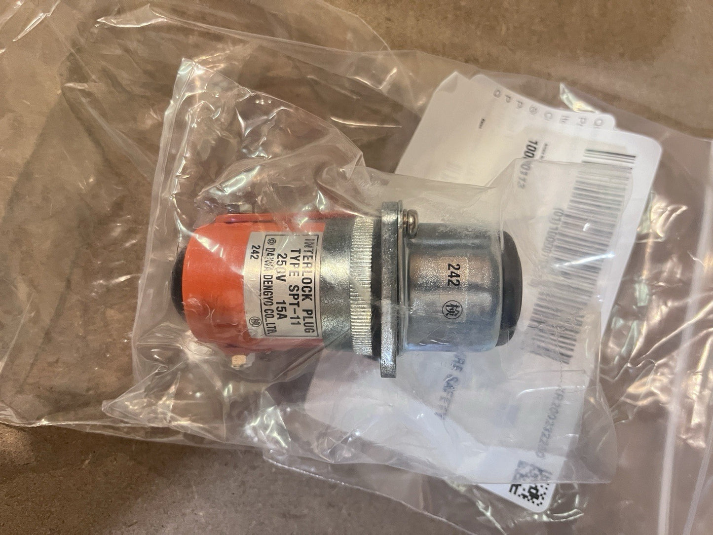 Daiwa Dengyo SPT-11 Interlock Plug 250V 15A Safety Switch Same Day Shipping