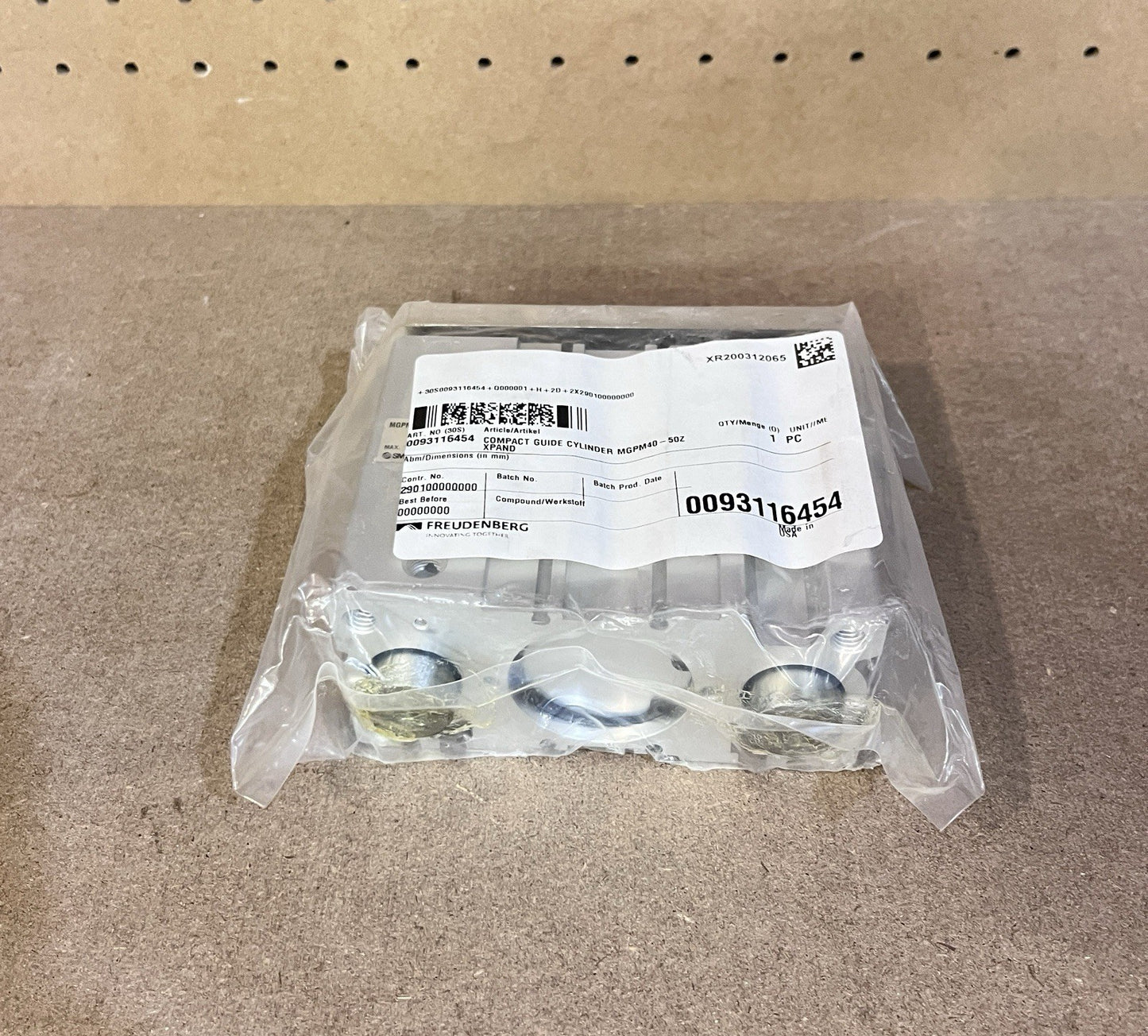 Brand New 1PCS SMC MGPM40-50Z Series Compact Guide Cylinder