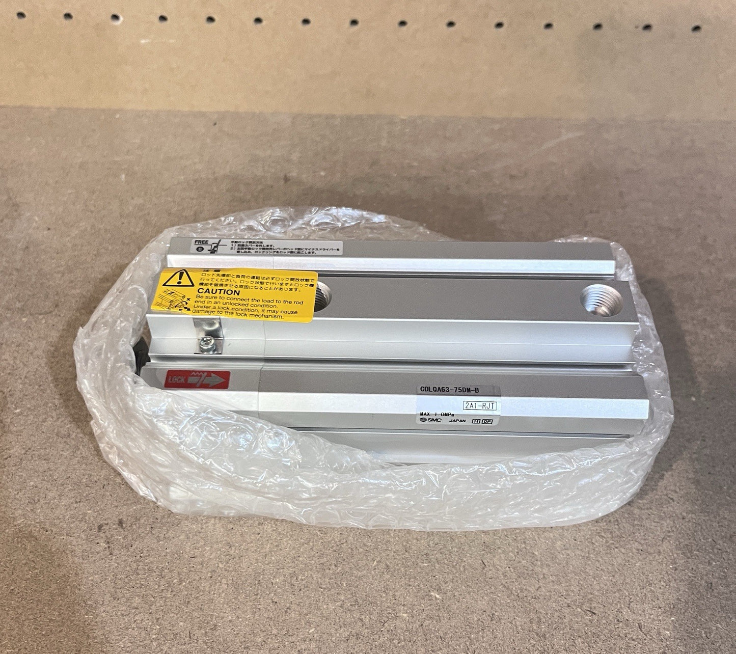 SMC CDLQA63-75DM-B Compact Cylinder with Lock 63mm Bore 75mm Stroke NIB