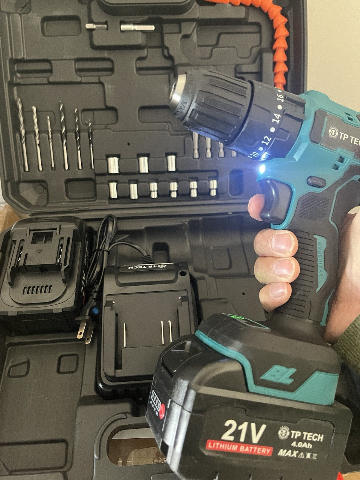 Worx Nitro 20V Power Share 1/2” Cordless Hammer Drill - WX352L