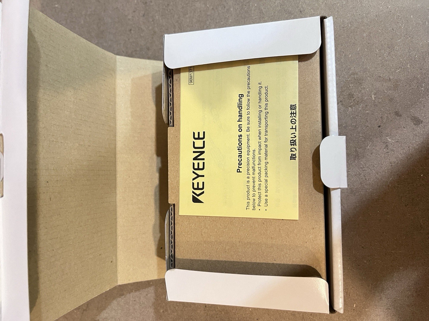 1PCS NEW IN BOX Keyence GT2-A12KL Contact Sensor Head 0093086935 Fast Shipping