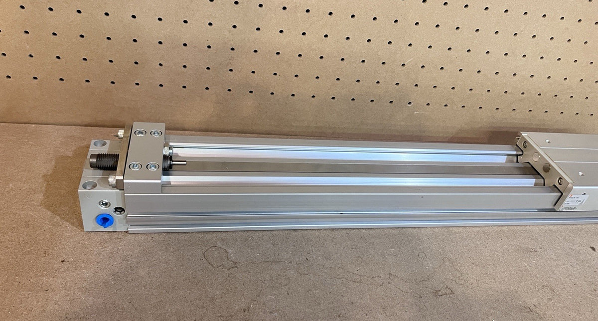 SMC MY1M32TN-400L Guided Rodless Cylinder NPT Ports w/ Shock Absorbers NEW⁠