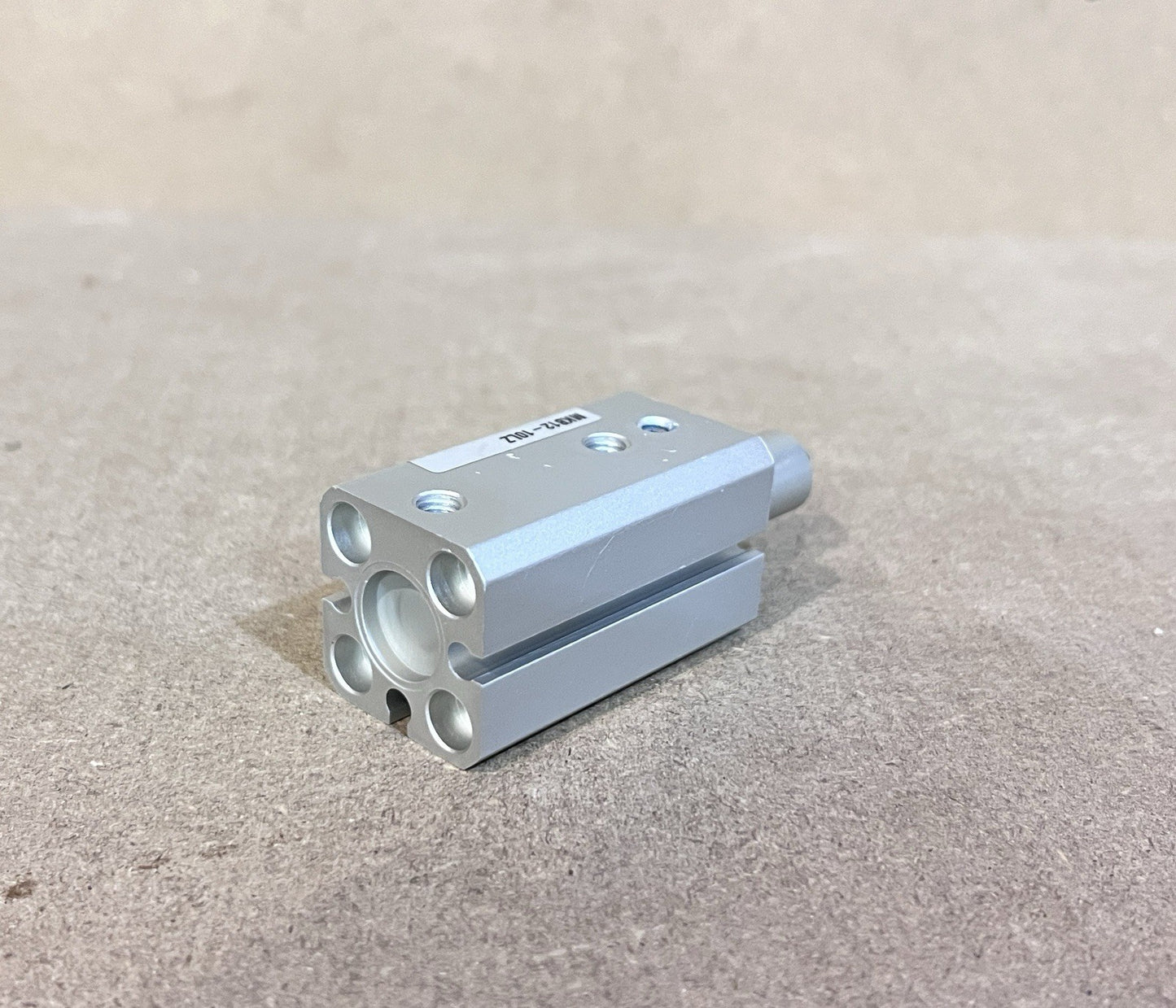 SMC MKB12-10LZ Rotary Clamp Cylinder 90° Right Hand Turn 12mm Bore 10mm NEW