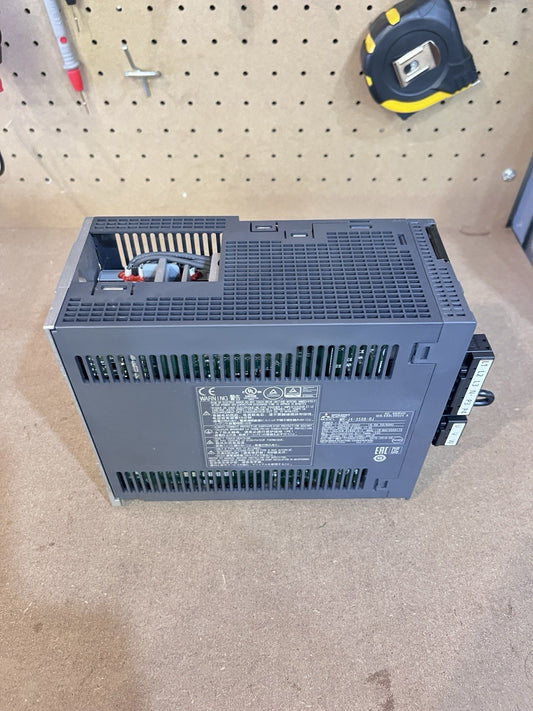 Mitsubishi MR-J4-350B-RJ AC Servo Amplifier Drive 3.5kW 3PH 200V New Other