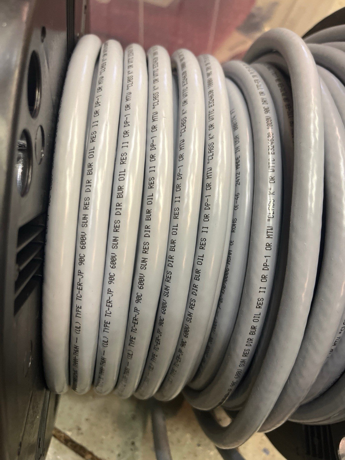 Lutze A3081804 18AWG/4C Shielded Control Cable - 20ft | TC-ER Industrial