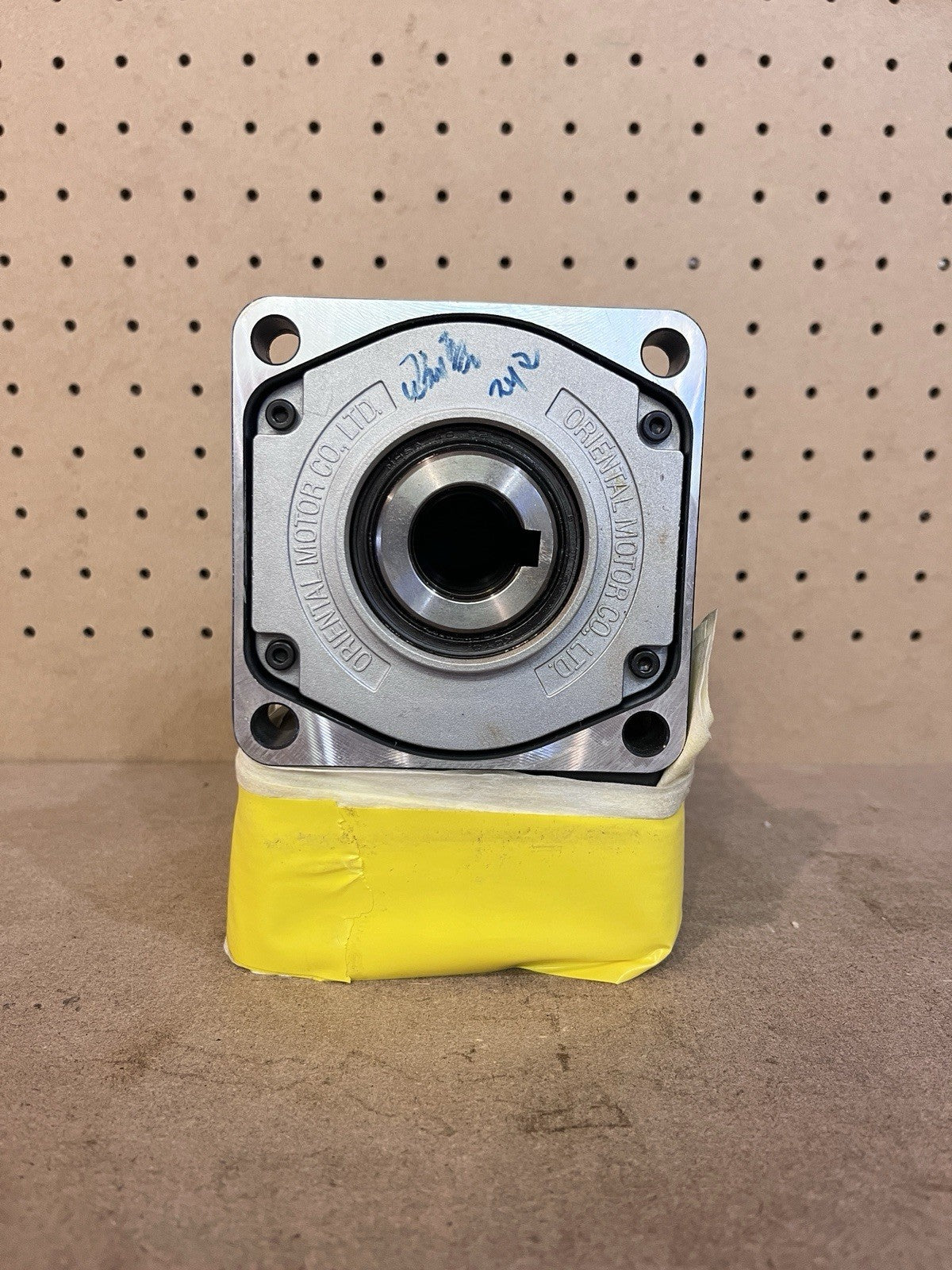 ORIENTAL MOTOR BHI62S-G2 BH6G2-100RH Gearmotor SAME DAY SHIP NO BROKERAGE⁠