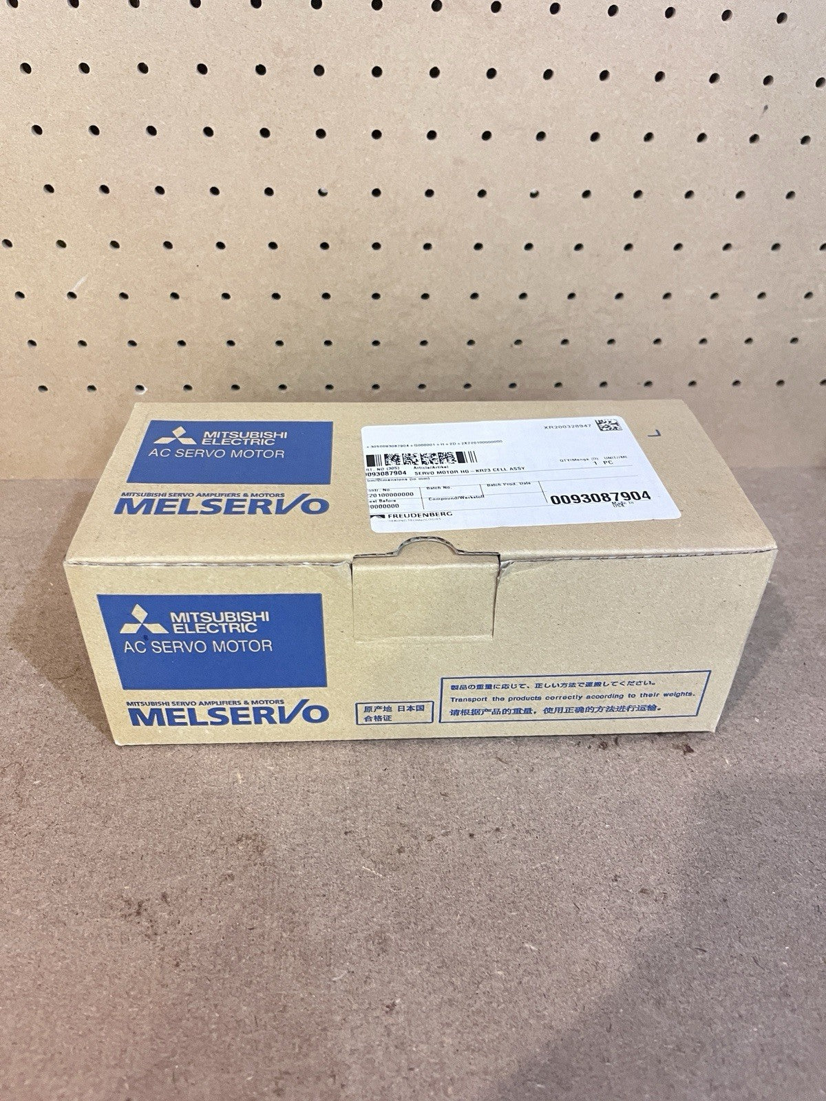 Mitsubishi HG-KR23 AC Servo Motor MELSERVO-J4 JE 200W 3000RPM Brand NIB