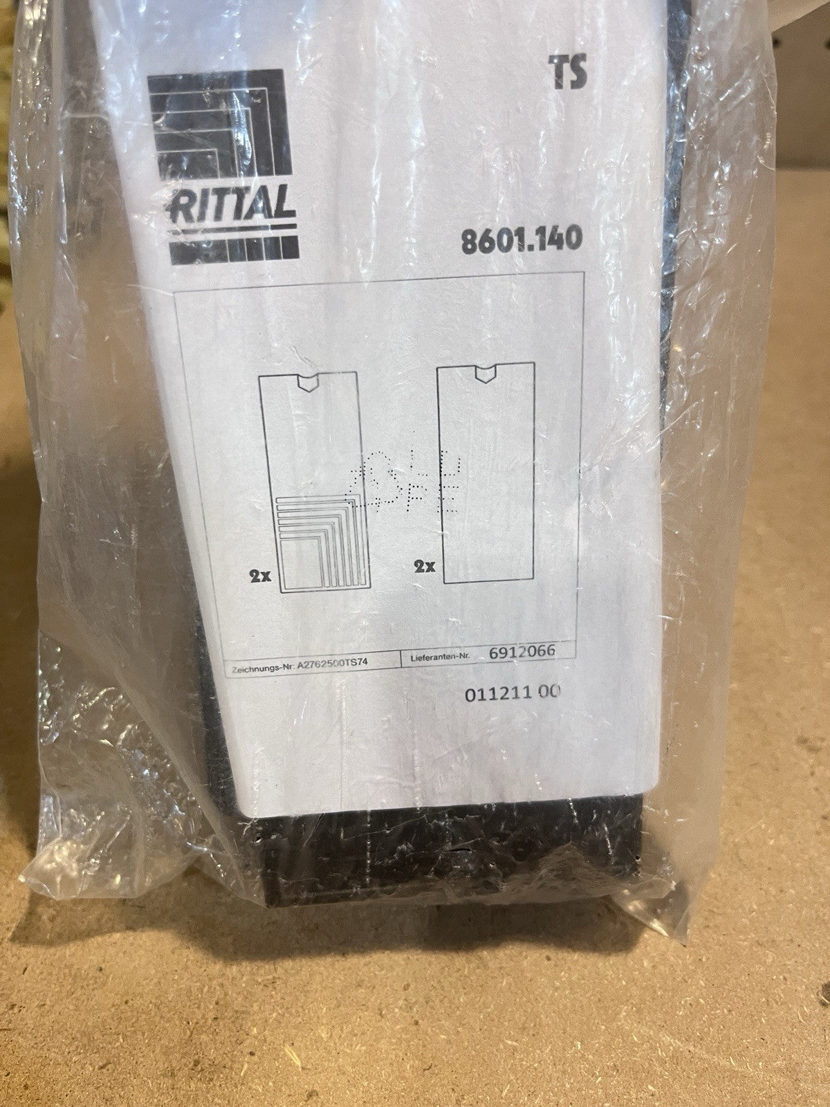 Rittal 8601.140 8601140 TS AX Base Plinth Cover Caps 200mm