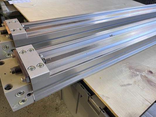 SMC MY1B40-500Z Rodless Air Cylinder 40mm Bore 500mm Stroke Pneumatic Actuator